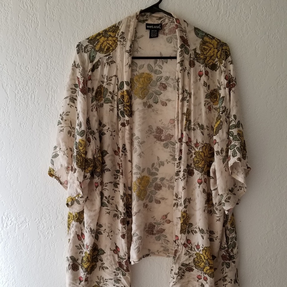 Floral kimono cardigan